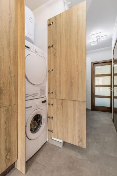 סליאמה Nocturnal Elegance Apartment By Solea מראה חיצוני תמונה