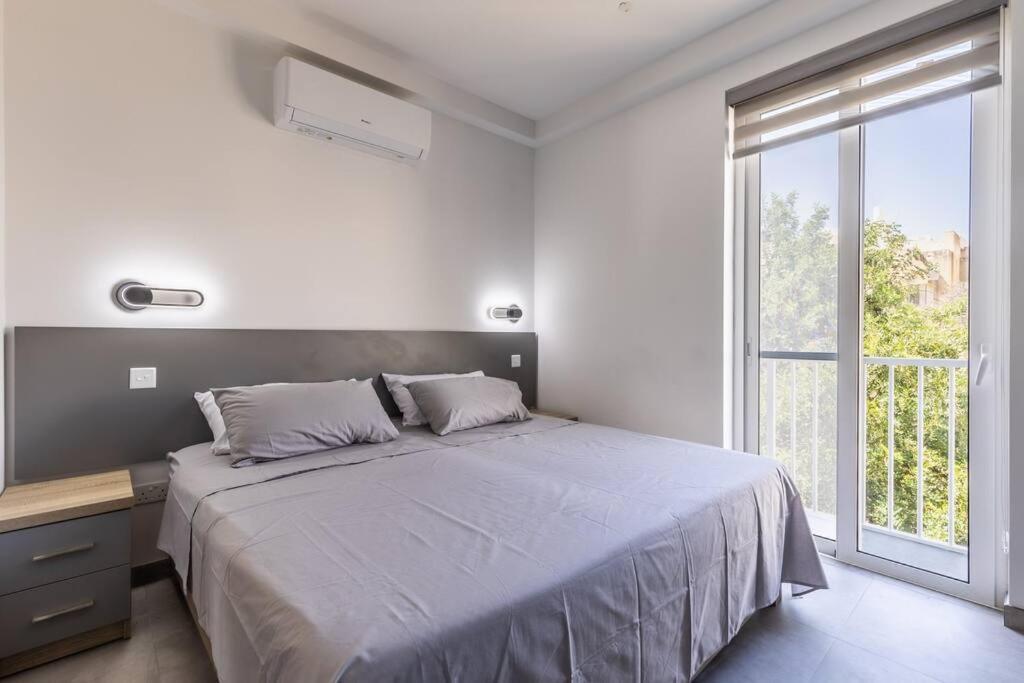 סליאמה Nocturnal Elegance Apartment By Solea מראה חיצוני תמונה